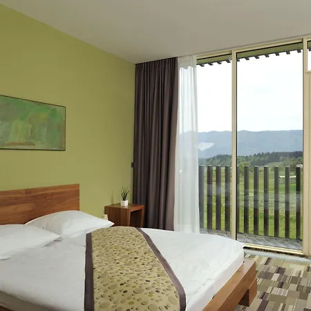 فندق Lambergh Chateau & Dvorska Vas